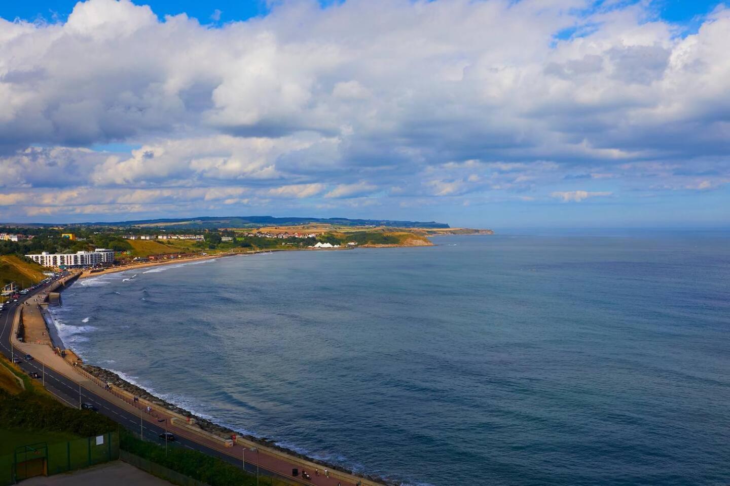 Seascape - Fantastic Location With Sea Views! スカーバラ エクステリア 写真